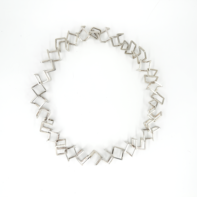 Silver wire cube Choker
